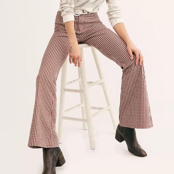 Lee Pants - Lee High Rise Flare Houndstooth Pants